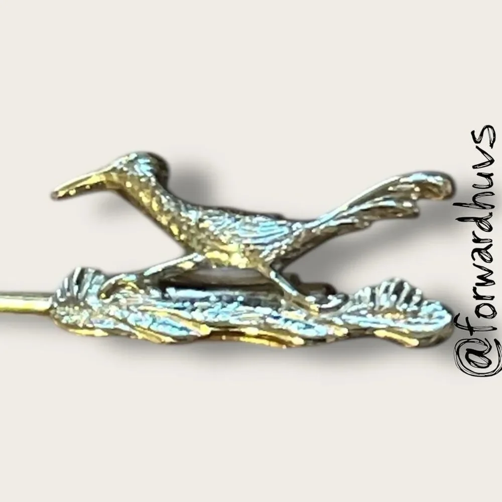 Roadrunner & Cameo Stick Pin – Silver Tone